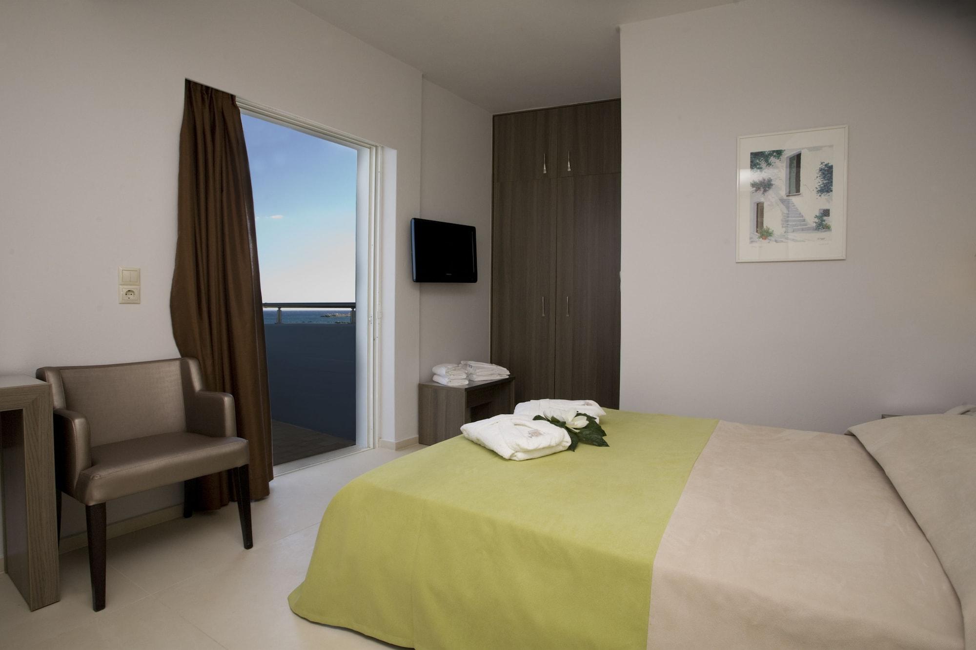 Astron Hotel Ierapetra  Bagian luar foto