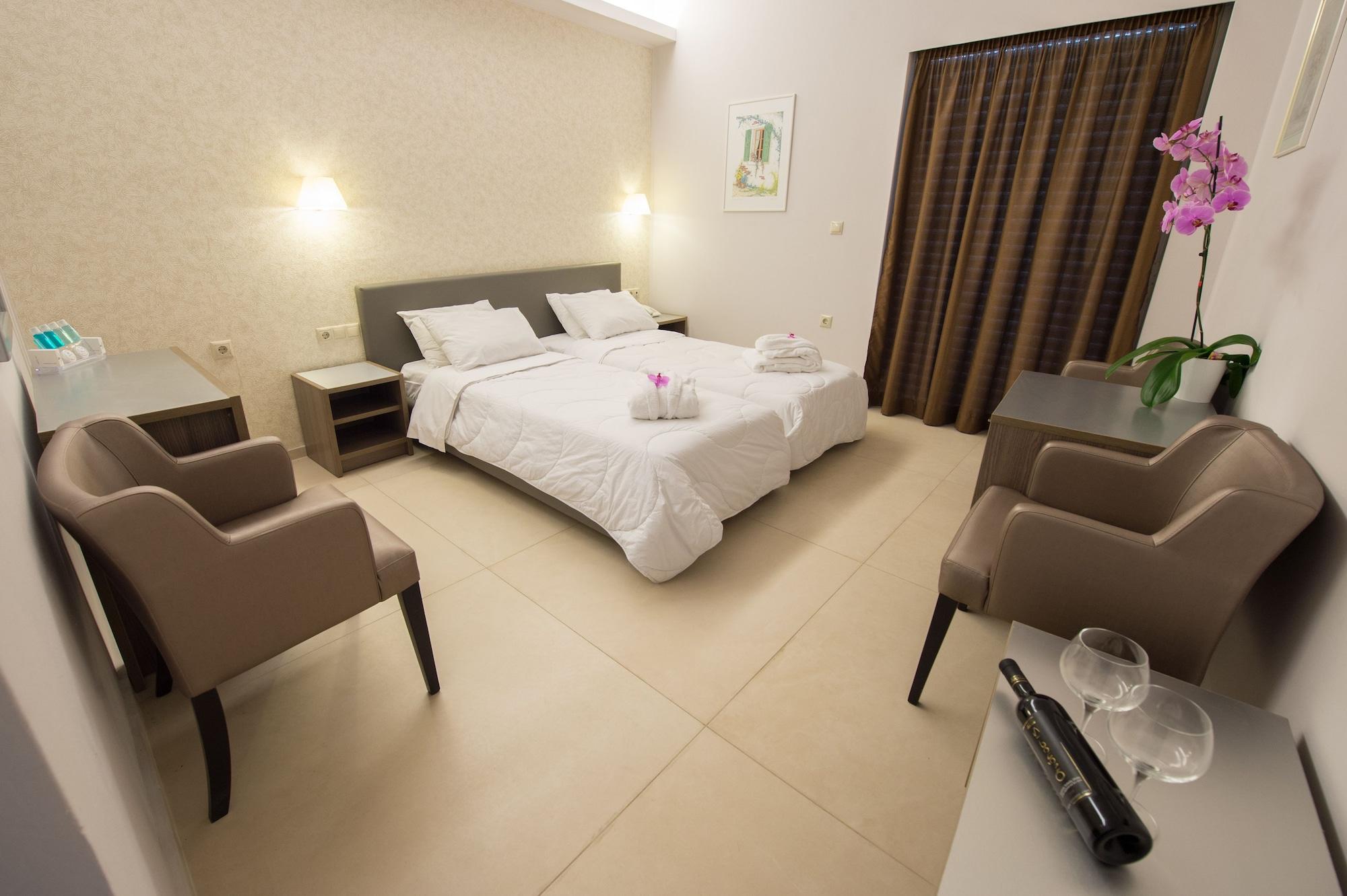 Astron Hotel Ierapetra  Bagian luar foto
