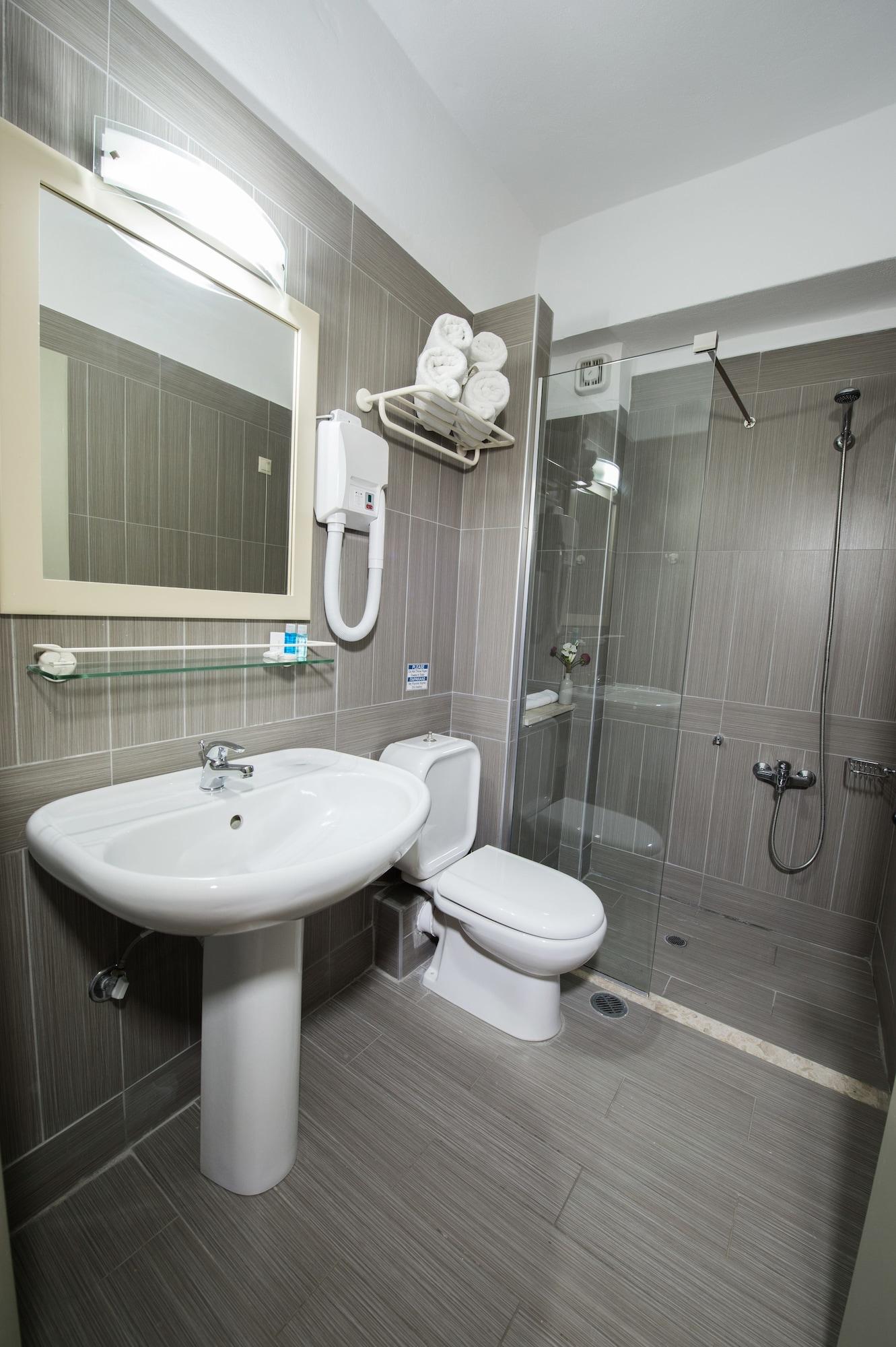 Astron Hotel Ierapetra  Bagian luar foto