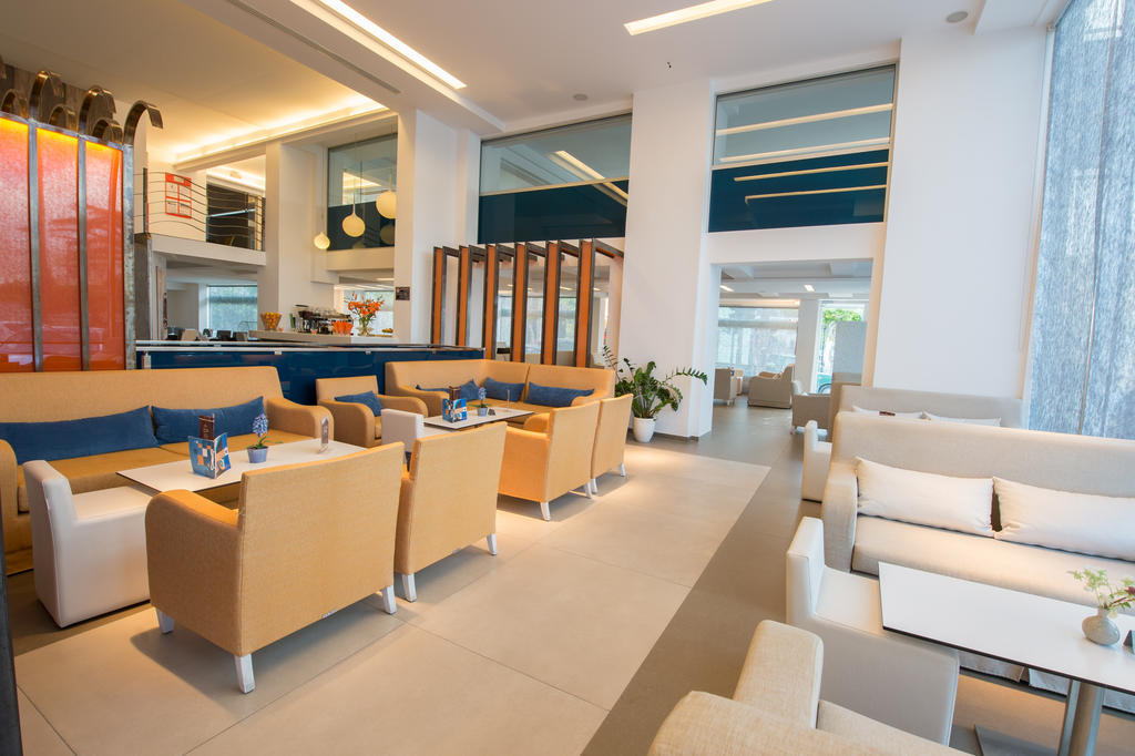 Astron Hotel Ierapetra  Bagian luar foto