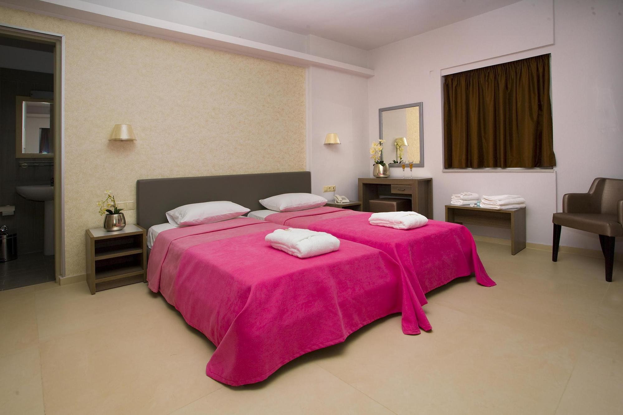 Astron Hotel Ierapetra  Bagian luar foto