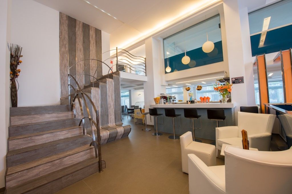 Astron Hotel Ierapetra  Bagian luar foto